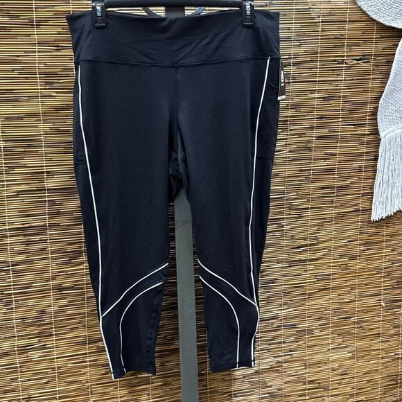 Ideology‎ Plus Size Colorblocked Compression 7/8 Leggings Black Size 3X - Picture 2 of 3